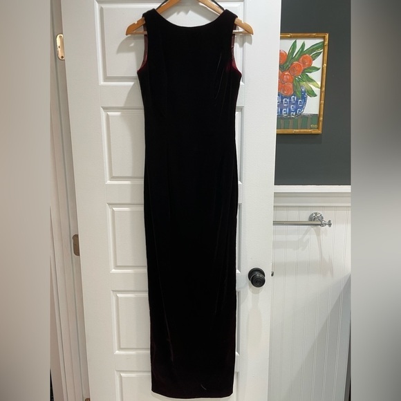 Jessica Scott McClintock Deep Red Velvet Column Dress - Picture 1 of 8